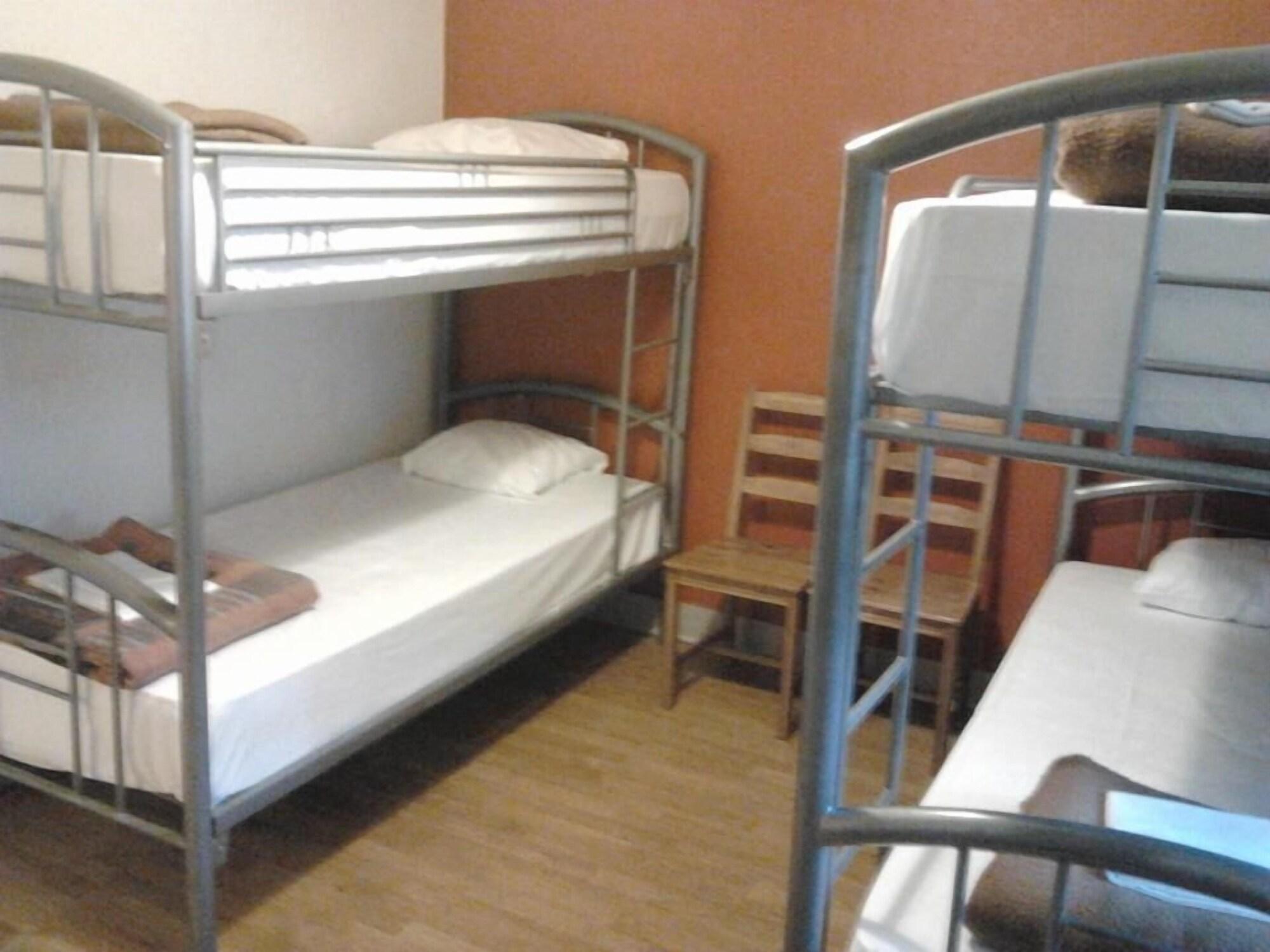 Hostel Louise Ιξέλ Εξωτερικό φωτογραφία