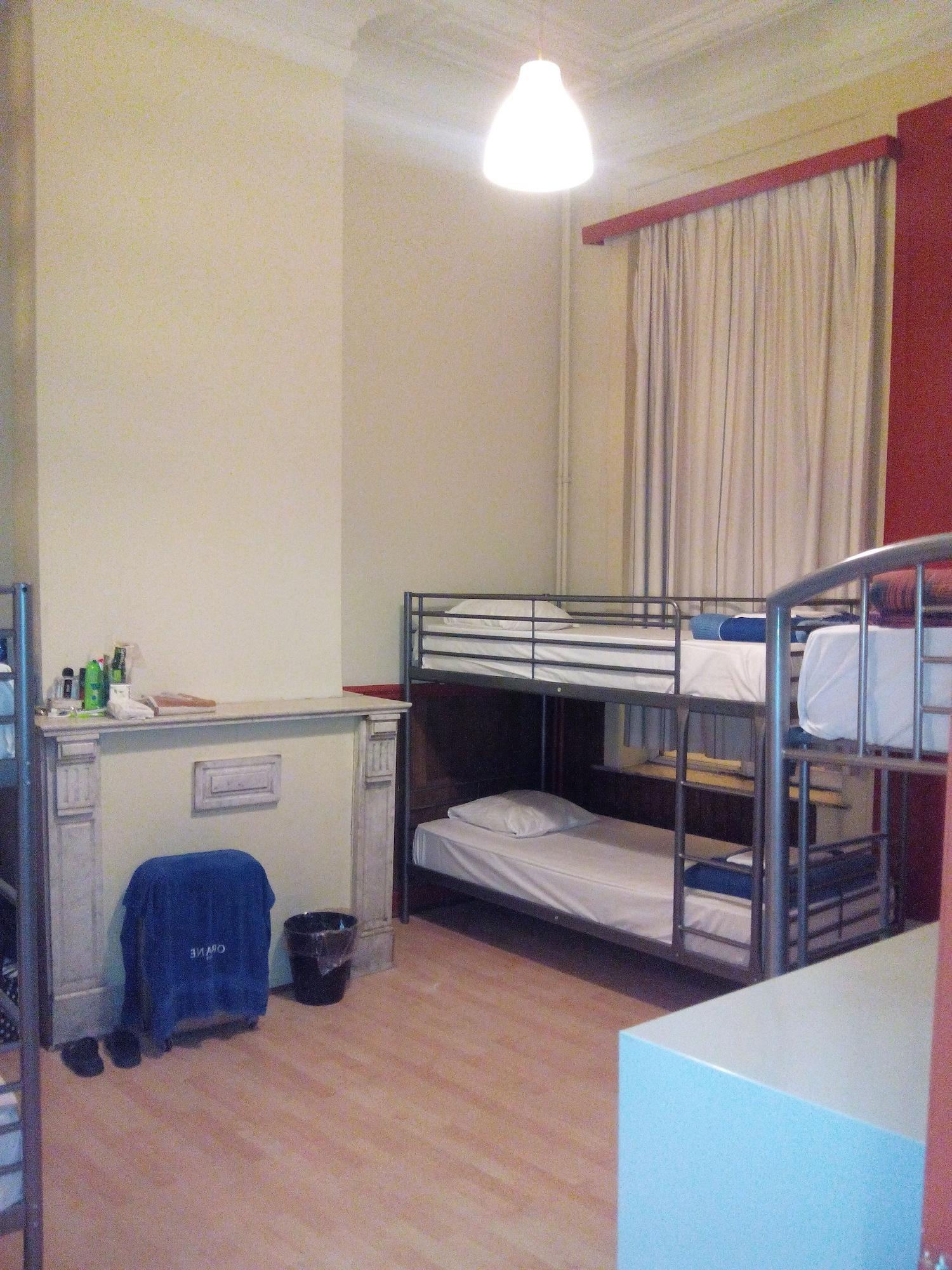 Hostel Louise Ιξέλ Εξωτερικό φωτογραφία